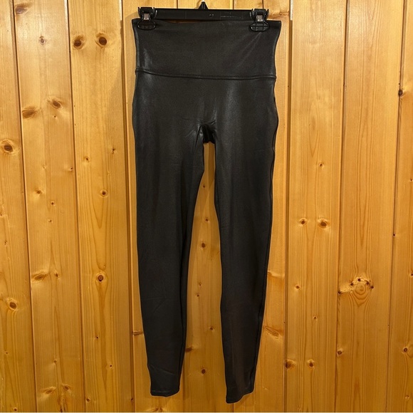 SPANX Faux Leather Leggings Size L - Picture 2 of 11